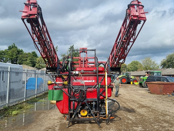 Chris Atkin & Son Ltd - Case 1200MS Gem